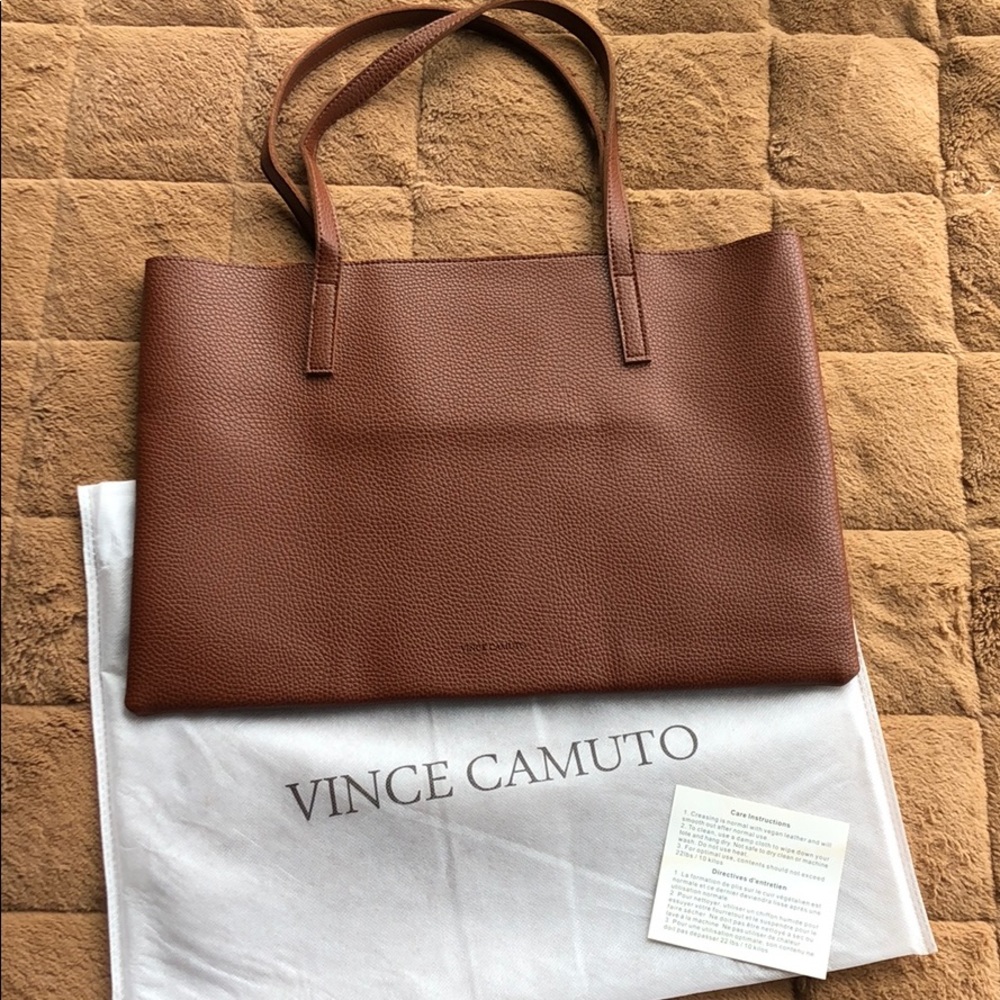 ❤️NWOT Vince Camuto tote - Picture 2 of 11